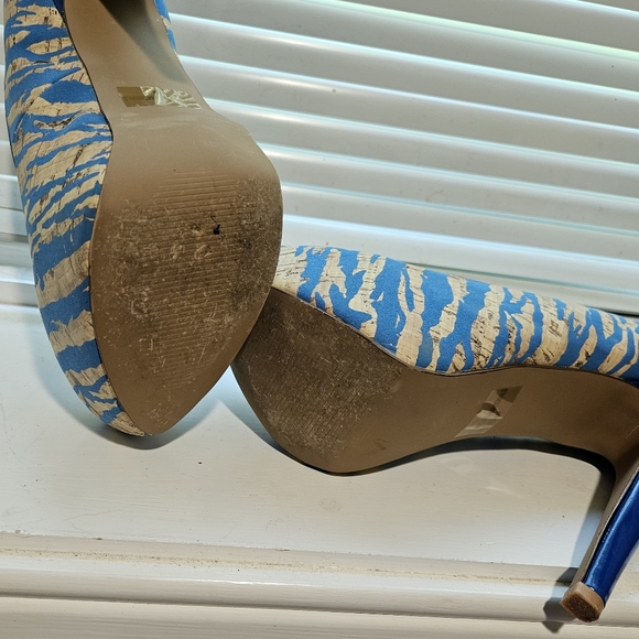 Qupid Sz 10 Blue & Cork Color Platform Heels - Picture 8 of 9